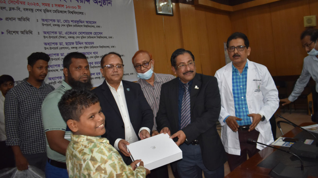 ‘বোঝা’ থেকে স্বাভাবিক জীবনে ফিরল ৭ শতাধিক শিশু