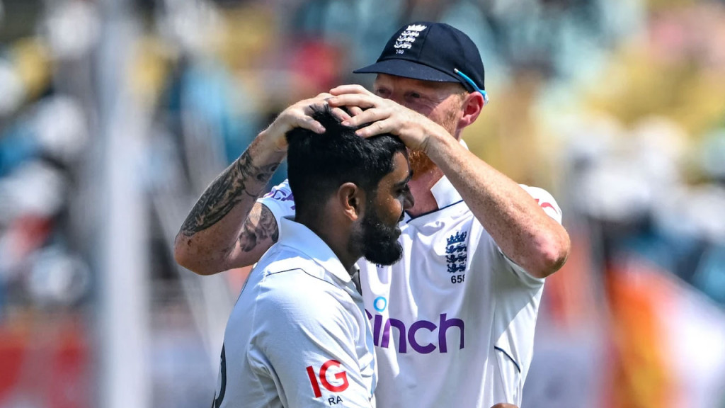 সিরিজের মাঝপথে দল ছাড়লেন ইংলিশ স্পিনার