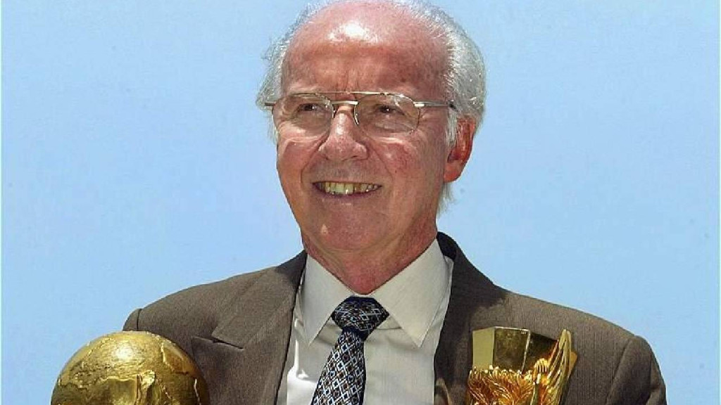 চলে গেলেন ব্রাজিলের সব বিশ্বকাপের নায়ক জাগালো