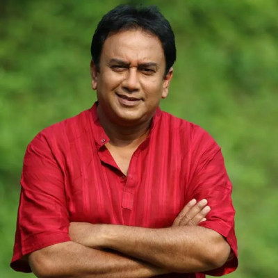 সুস্থ হয়ে বাসায় ফিরেছেন জাহিদ হাসান