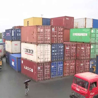 চট্টগ্রামে কাগজের আড়ালে আনা ২৬ টন সিগারেট পেপার জব্দ