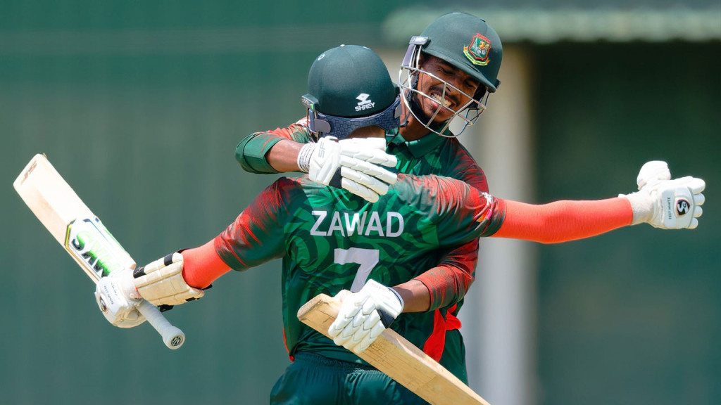 দ্রুততম দুই সেঞ্চুরিতে রেকর্ড গড়ে যা বললেন বাংলাদেশি ওপেনার