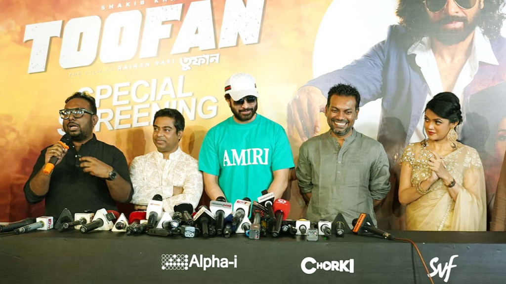 যে কারণে একাদশে নেই তানজিম সাকিব