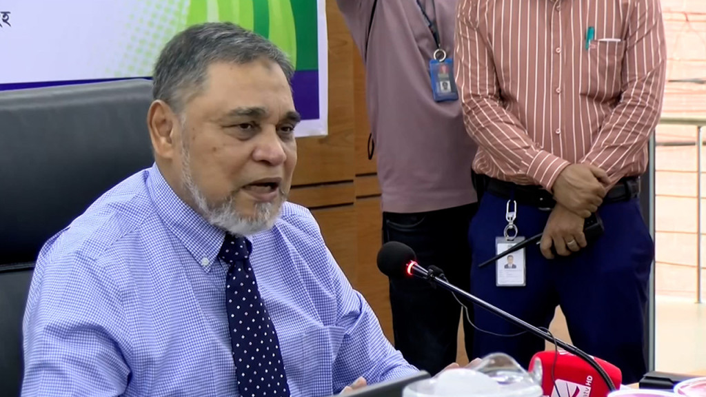 সরকারের সহযোগিতা ছাড়া নির্বাচন করা সম্ভব নয় : সিইসি