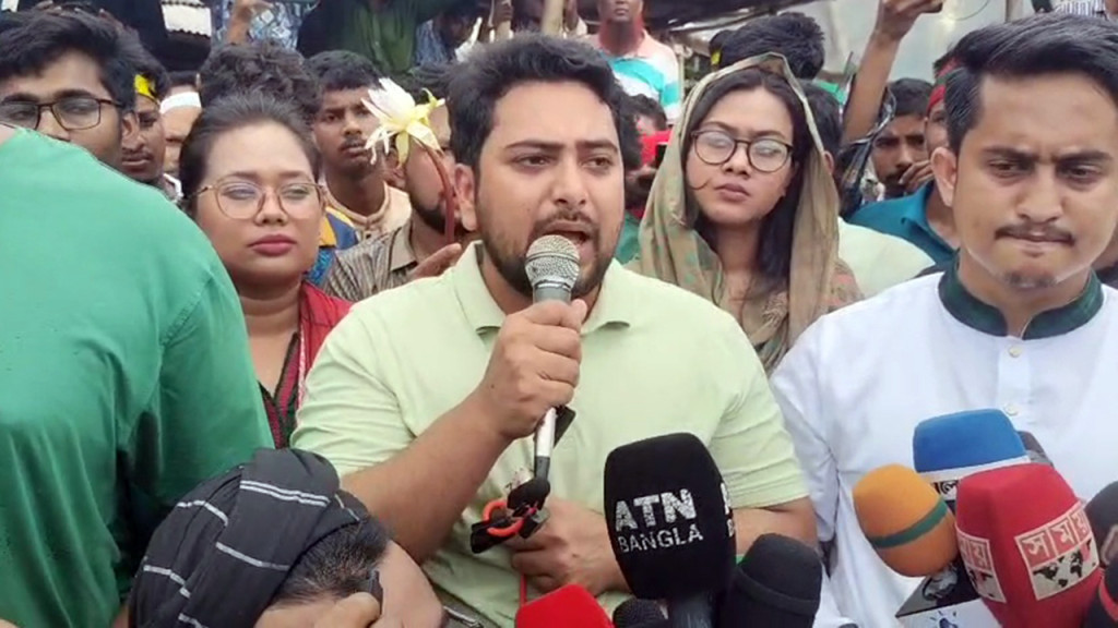 ইনসাফ ও মর্যাদার বাংলাদেশের জন্য লড়াই করছে এনসিপি : নাহিদ ইসলাম