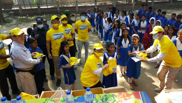 জাপানী বন্ধুদের উপহারে সিক্ত নড়াইলের তিন শতাধিক কোমলমতি শিক্ষার্থী