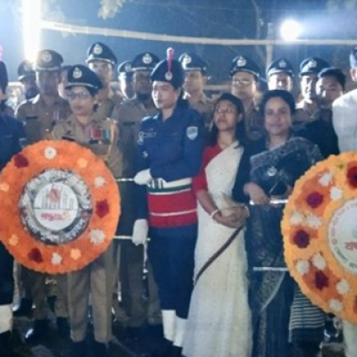 নড়াইলে আন্তর্জাতিক মাতৃভাষা দিবসে শহিদ মিনারে পুস্পমাল্য অর্পণ