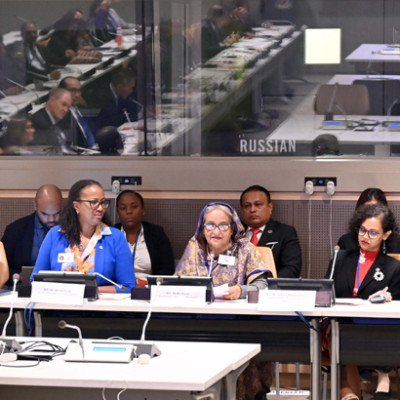 স্বাস্থ্যসেবায় সহায়তা চাইলেন প্রধানমন্ত্রী