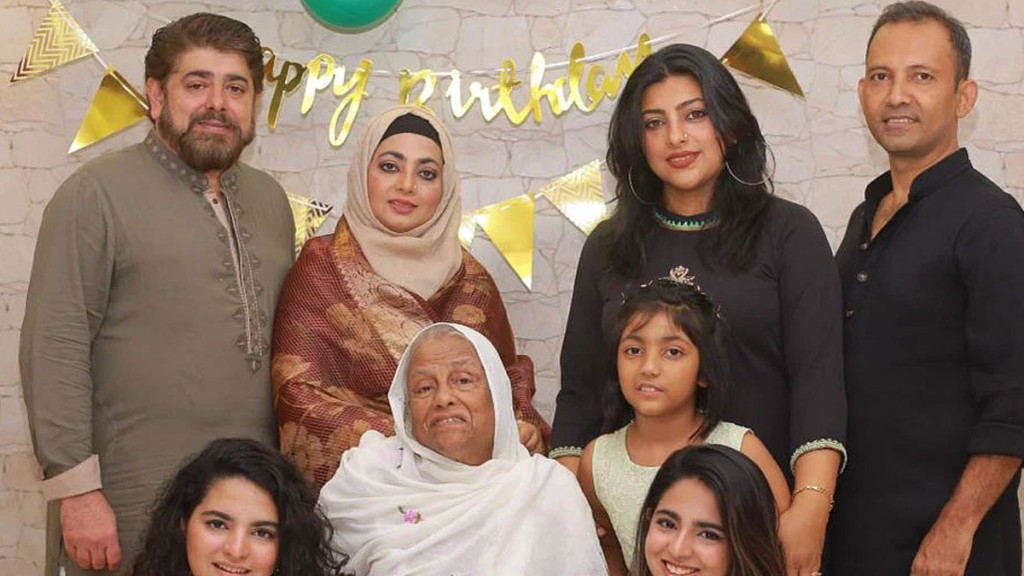 অভিনেত্রী শাবনাজ ও মৌয়ের মা আর নেই