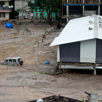 সিকিমে আতঙ্কে দিন কাটছে হোটেলবন্দী পর্যটকদের