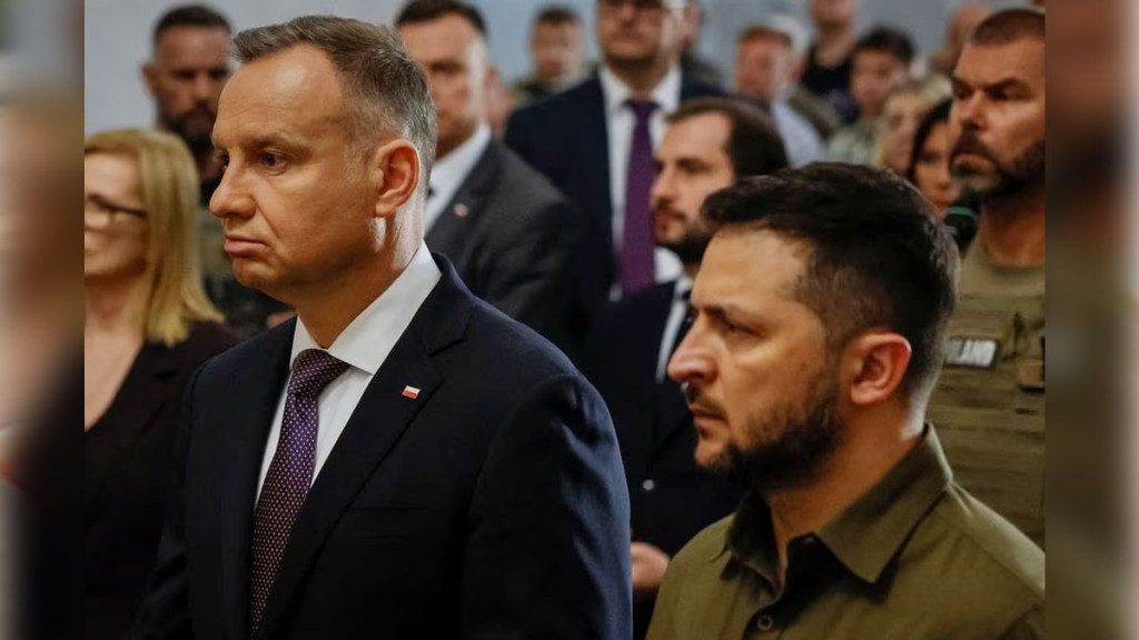 পোলিশ জনগণকে অপমান না করতে জেলেনস্কিকে হুঁশিয়ারি পোল্যান্ডের